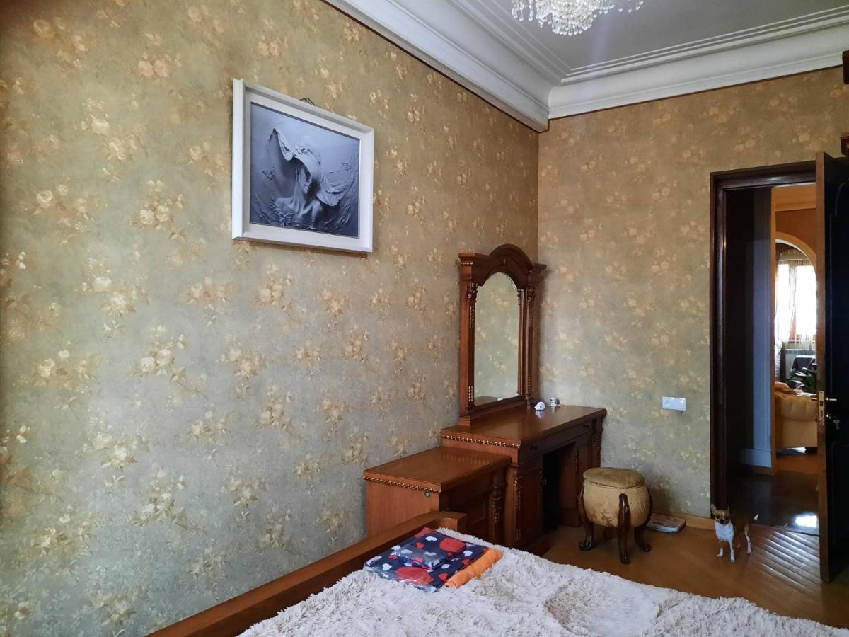 Tbilisi Philharmonia Apartment Εξωτερικό φωτογραφία